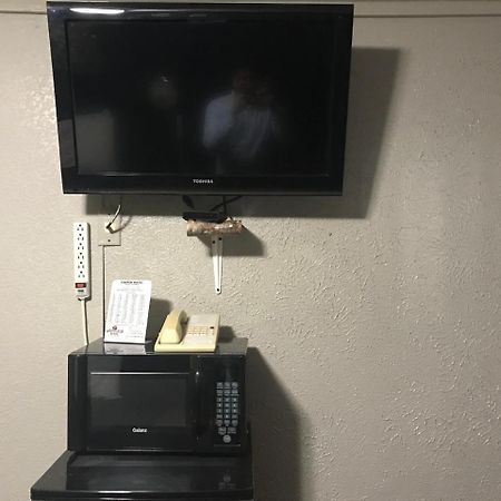 Cooper Motel Tuscola Εξωτερικό φωτογραφία