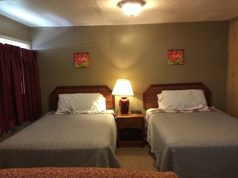 Cooper Motel Tuscola Εξωτερικό φωτογραφία