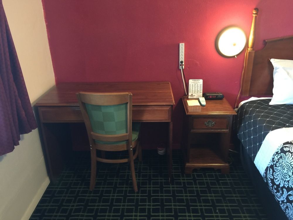 Cooper Motel Tuscola Εξωτερικό φωτογραφία