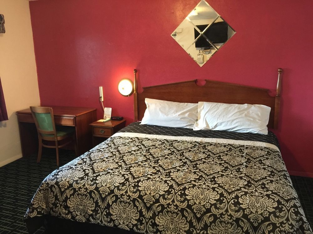 Cooper Motel Tuscola Εξωτερικό φωτογραφία