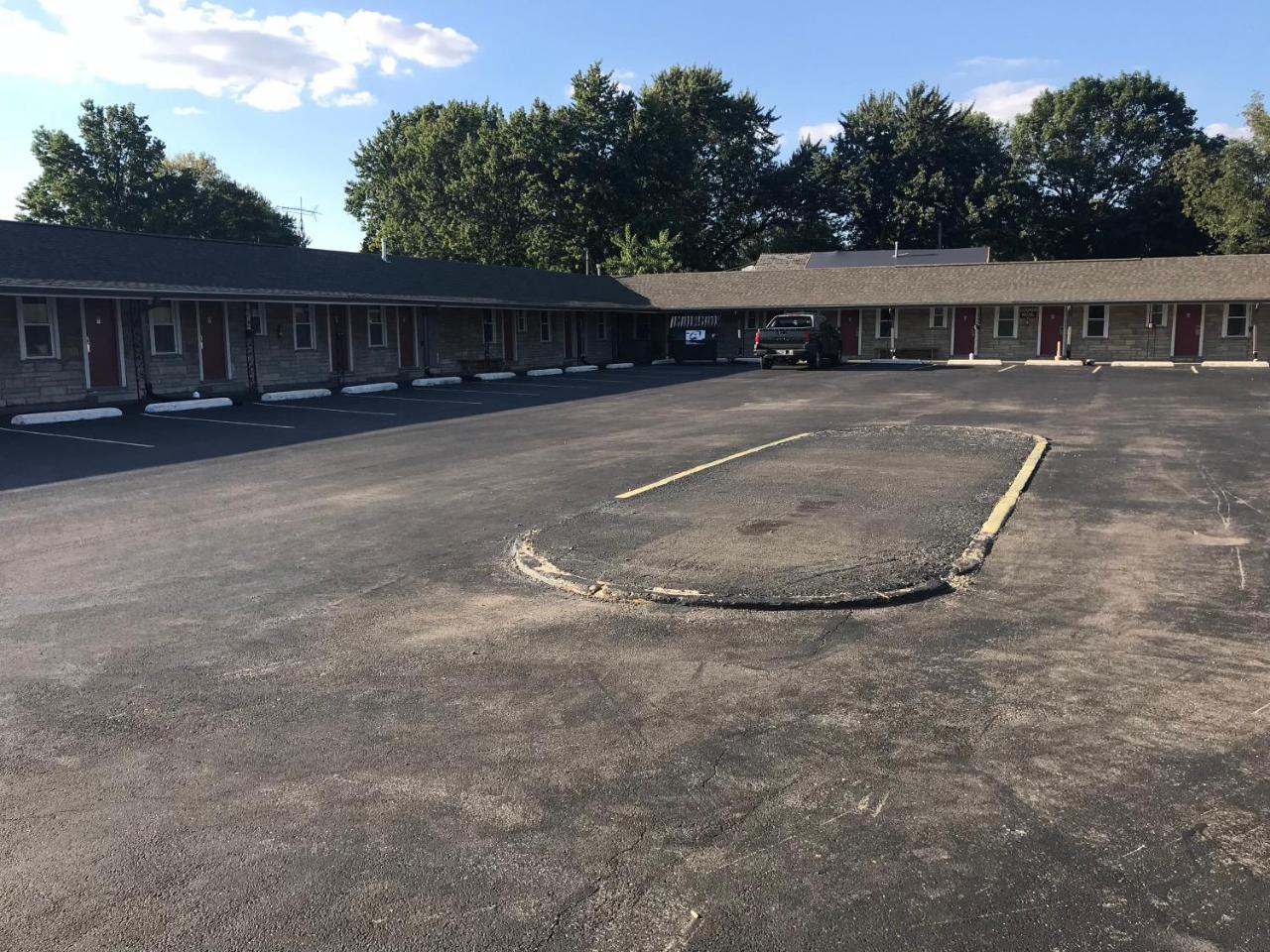Cooper Motel Tuscola Εξωτερικό φωτογραφία